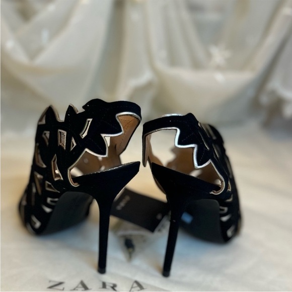 Zara 100% leather Cut Out Leaf Heels Sandals - Picture 3 of 8